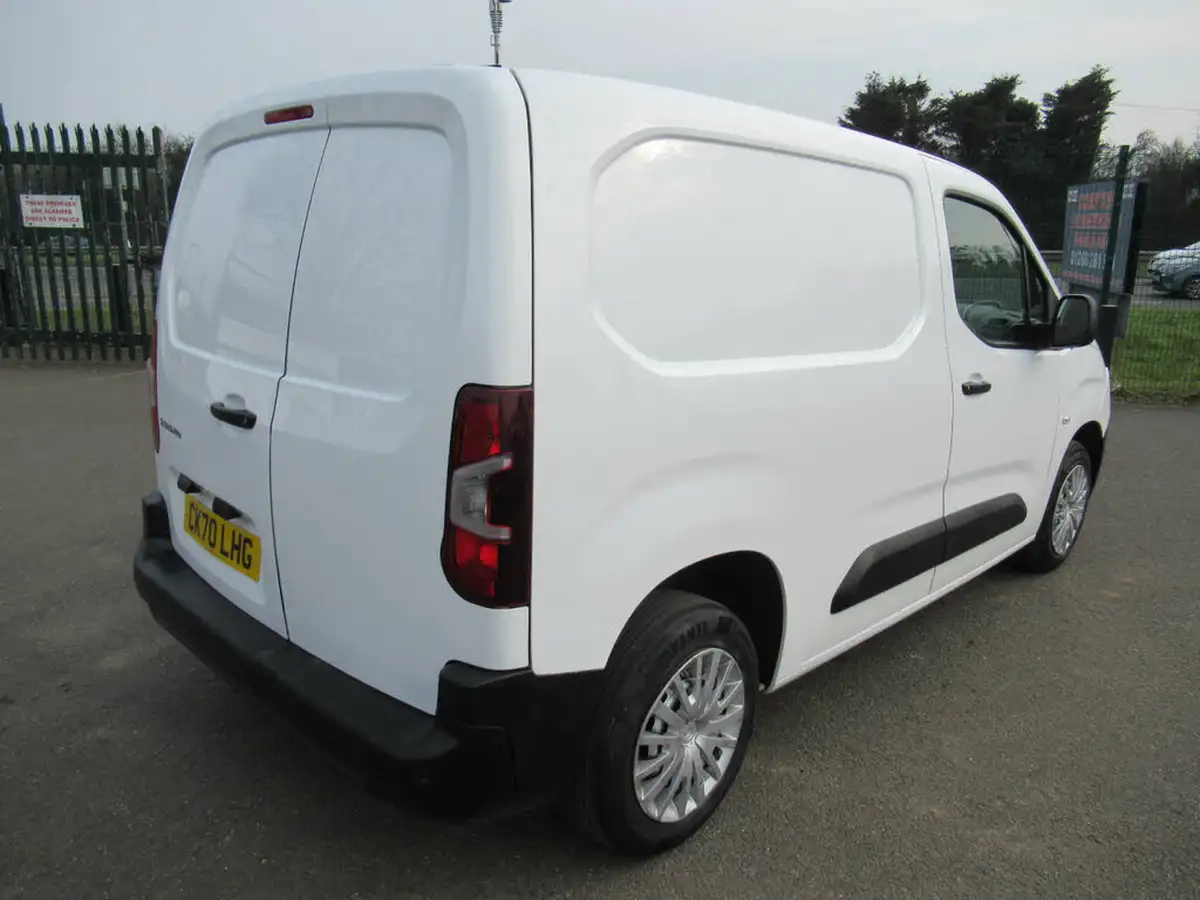 2020-citroen-berlingo-15bluehdi-650-enterprise-ss-big-9
