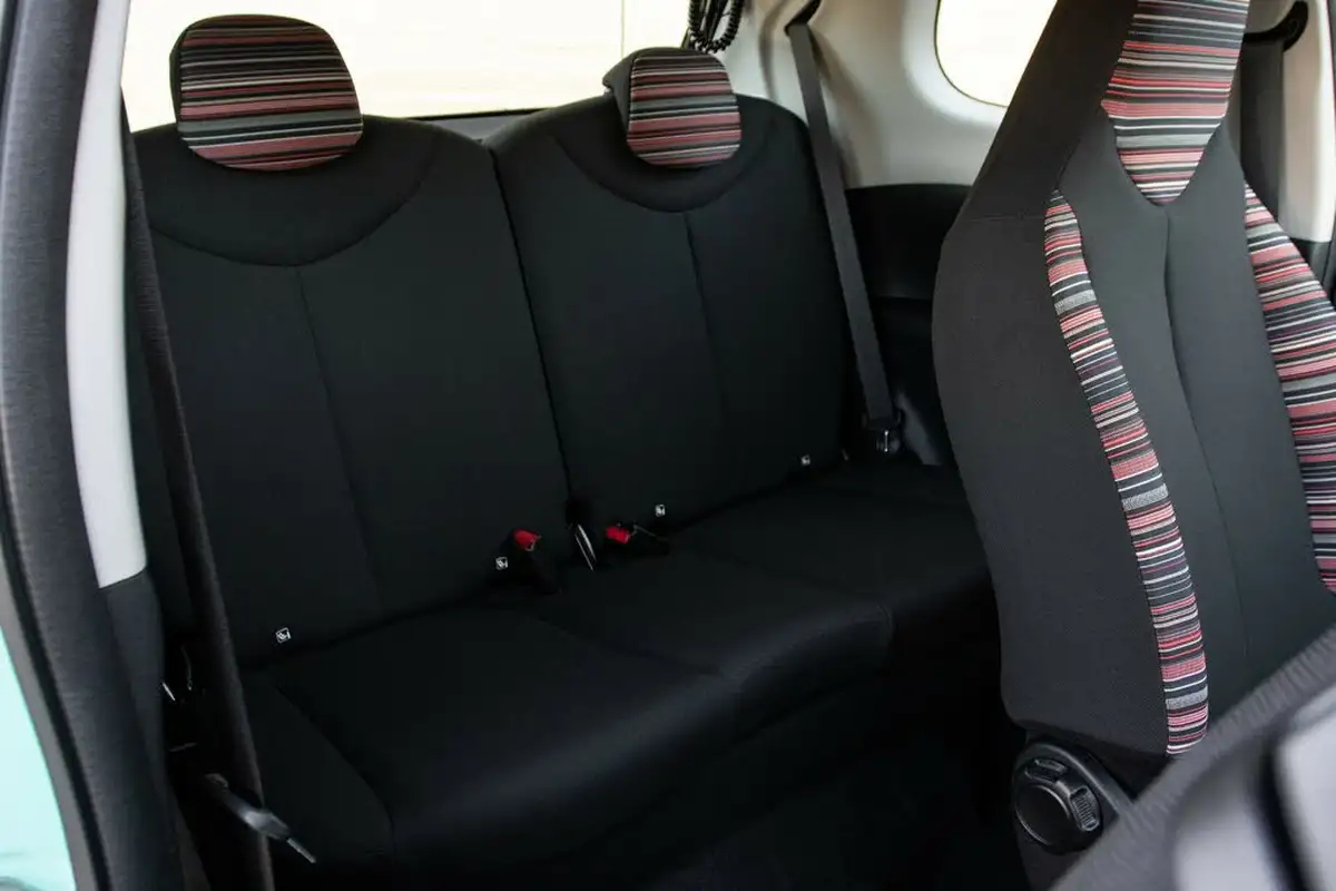 2020-citroen-c1-10-vti-feel-ss-3d-big-32