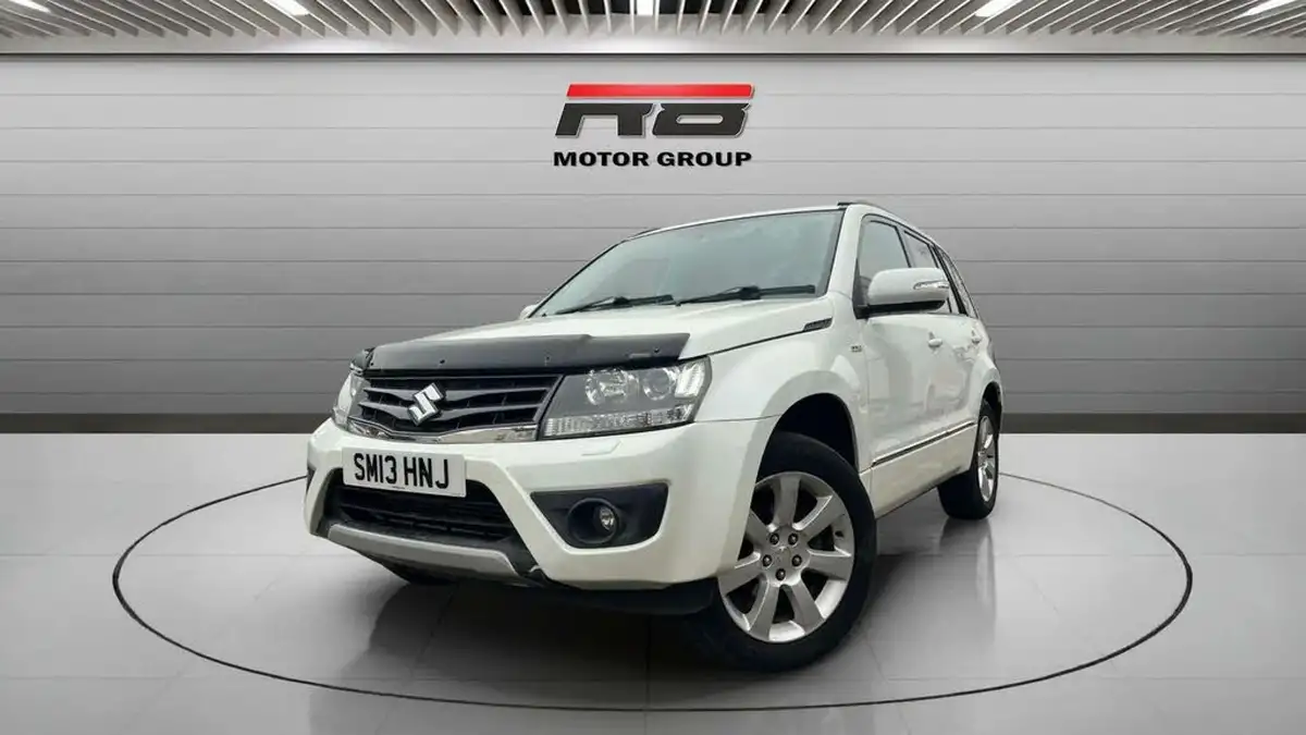 2013-suzuki-grand-vitara-19ddis-sz5-big-2