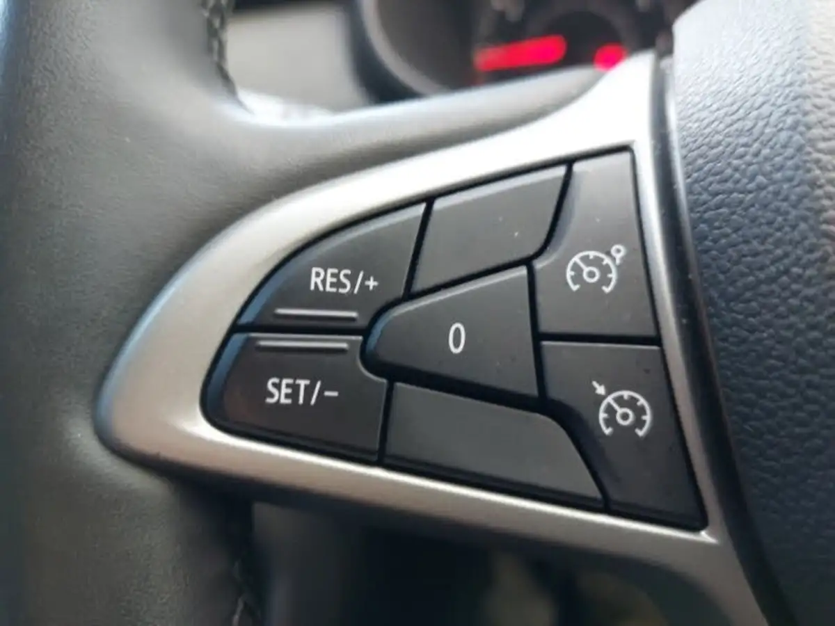 2024-dacia-sandero-stepway-10-tce-extreme-90bhp-big-11