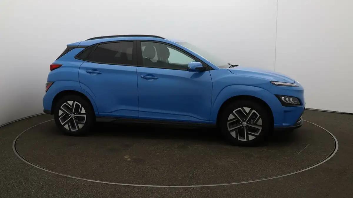 2022-hyundai-kona-e-premium-204ps-64kwh-7kw-obc-big-39