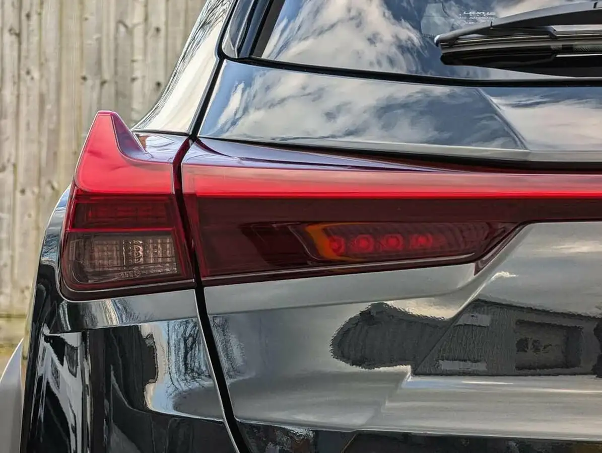 2021-lexus-ux-250h-20-f-sport-premium-pack-without-navigation-big-17