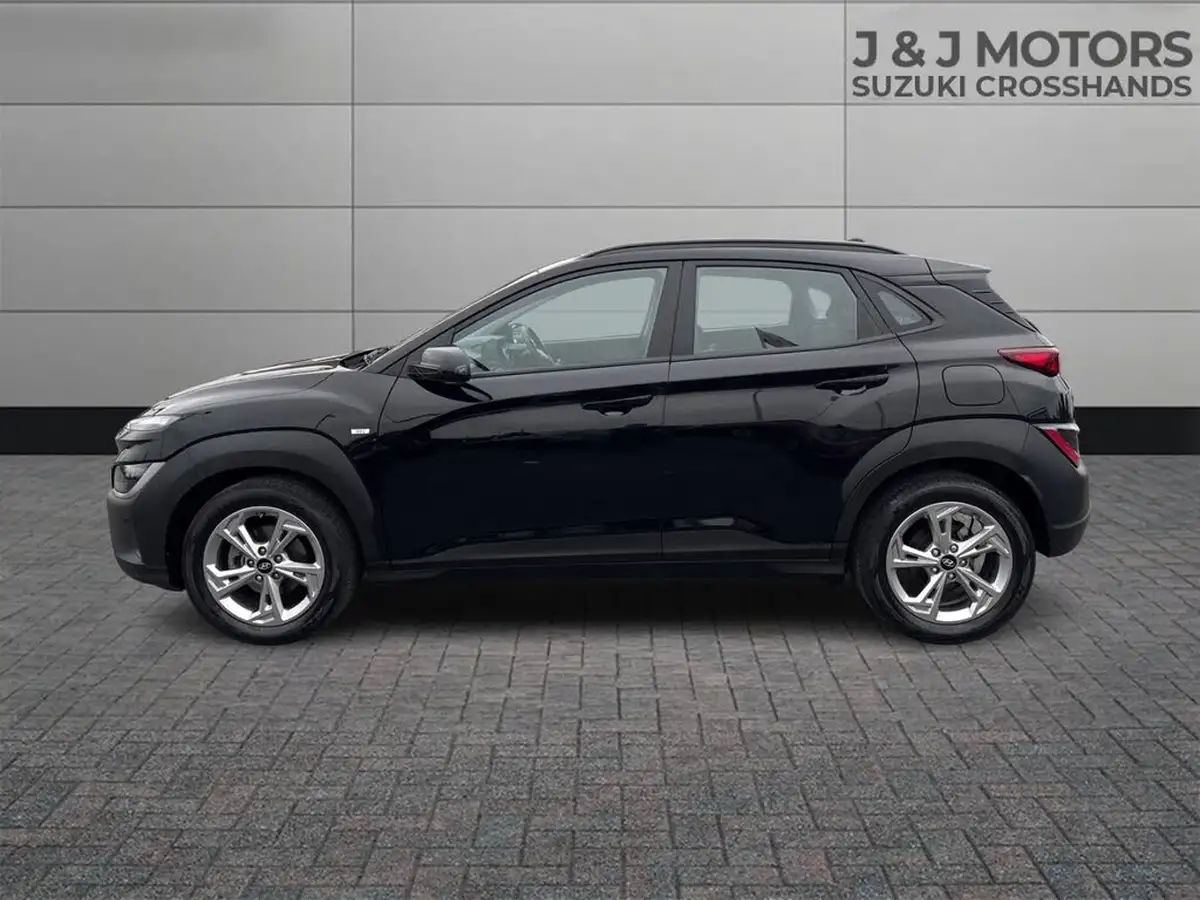 2022-hyundai-kona-10-t-gdi-se-connect-big-3