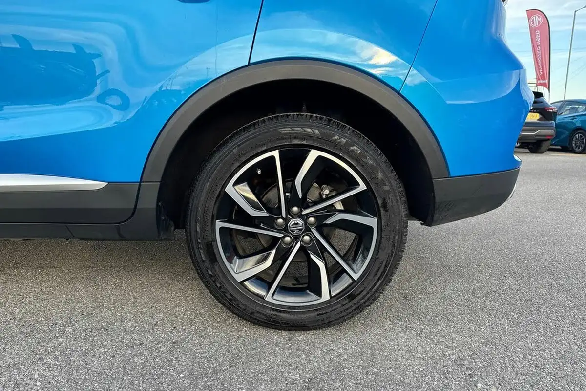 2024-mg-zs-suv-15-vti-tech-exclusive-big-14