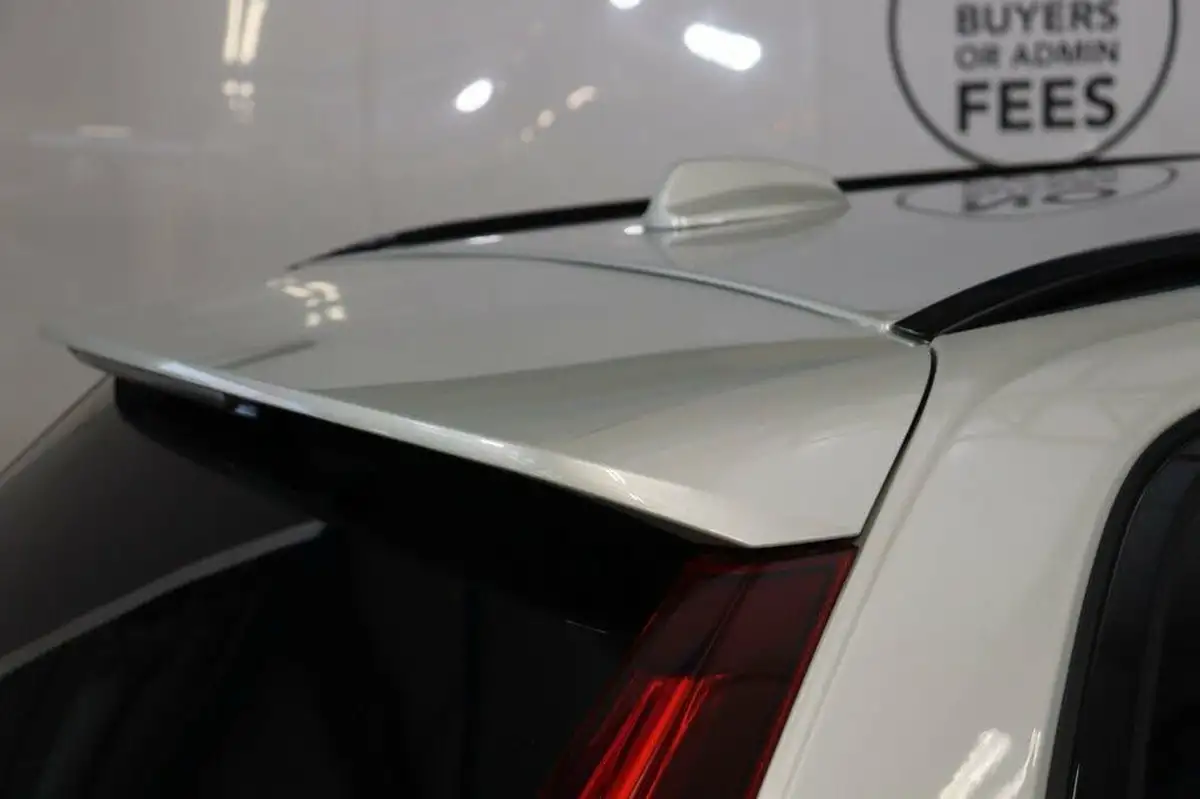2021-volvo-v60-20-t6-r-design-350bhp-plug-in-hybrid-big-21