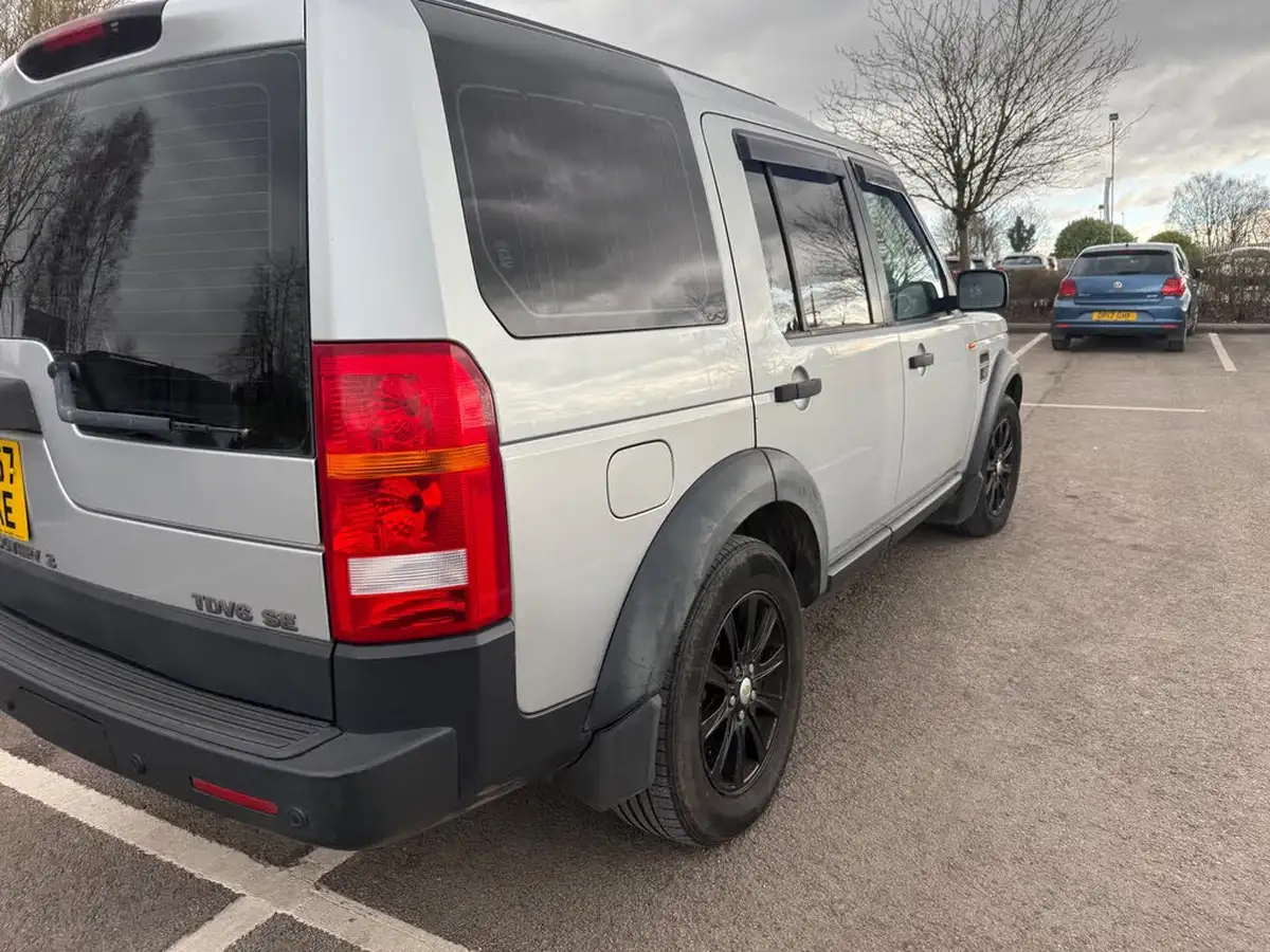 2007-land-rover-discovery-3-27td-se-auto-big-8
