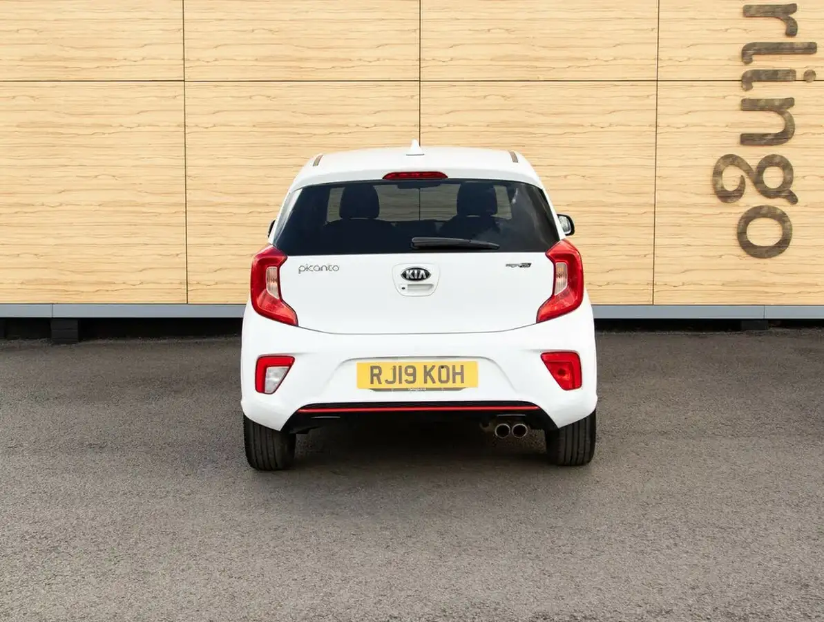 2019-kia-picanto-125-gt-line-big-6