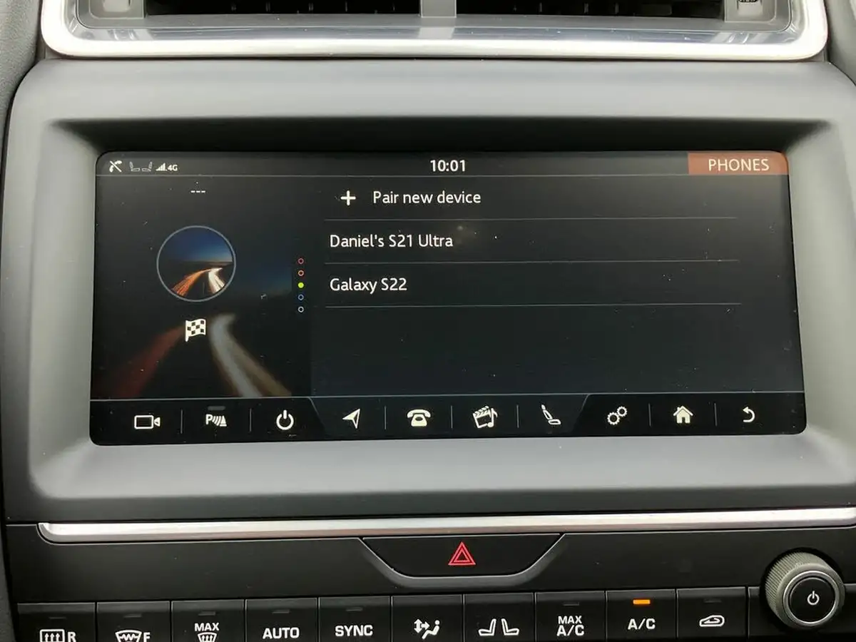 2020-jaguar-e-pace-20-i4-chequered-flag-249ps-big-47