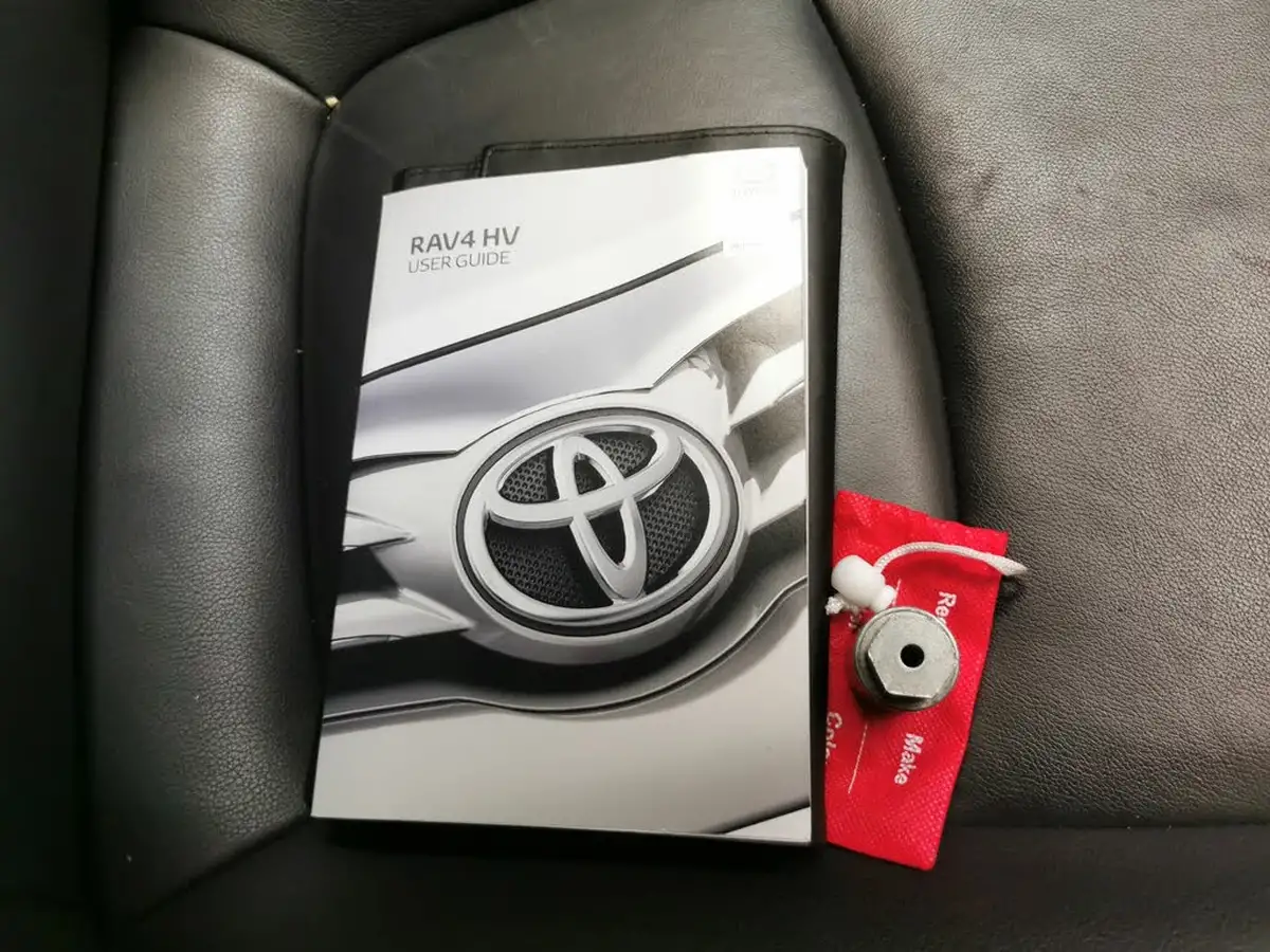 2019-toyota-rav4-25-vvt-i-excel-215bhp-big-32