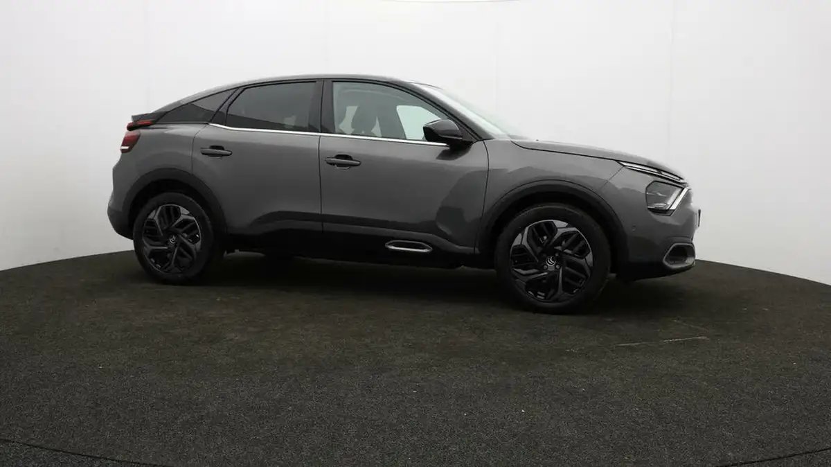 2021-citroen-c4-12-puretech-shine-plus-130ps-big-42