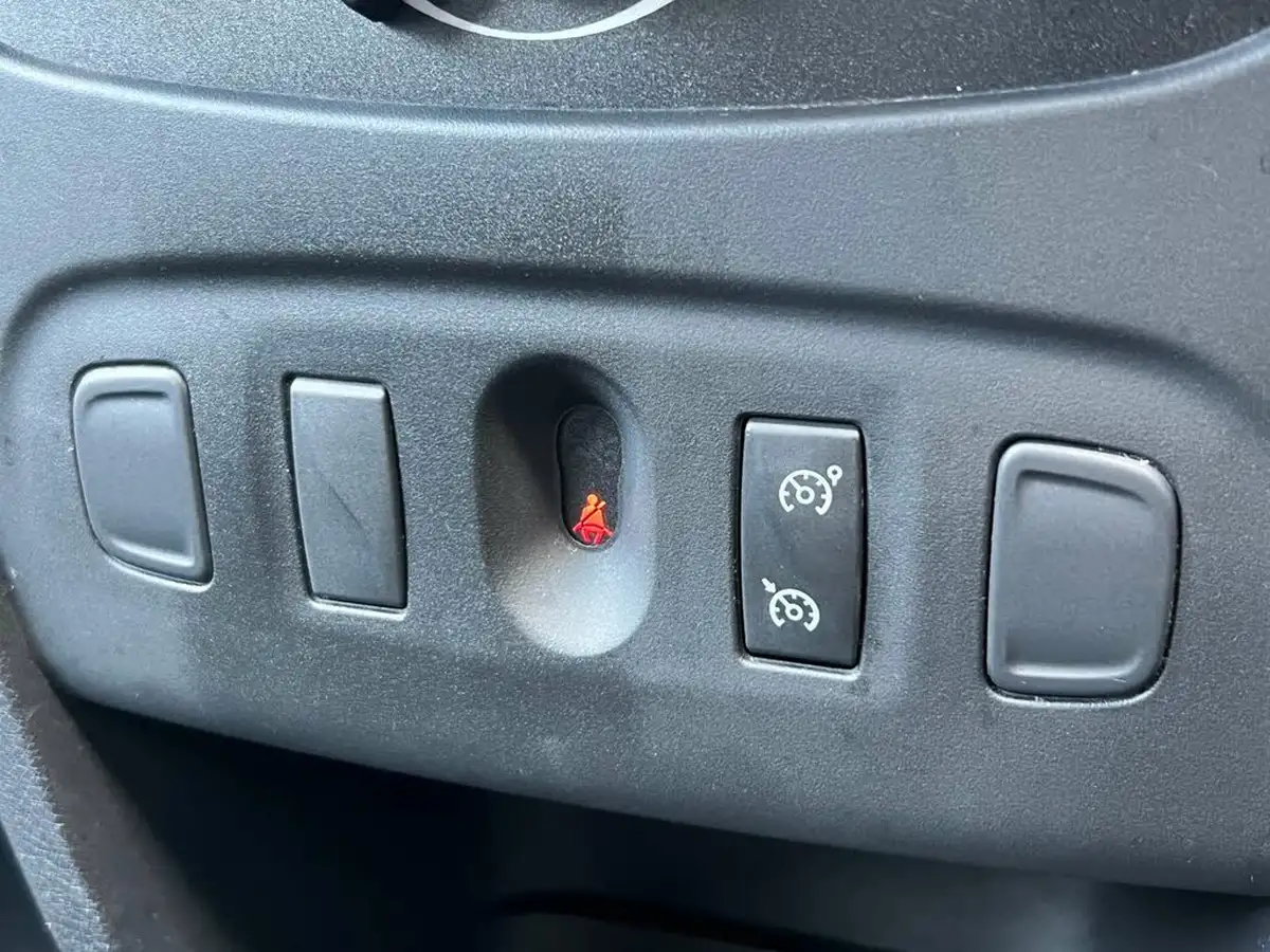 2018-dacia-sandero-09-tce-comfort-big-33