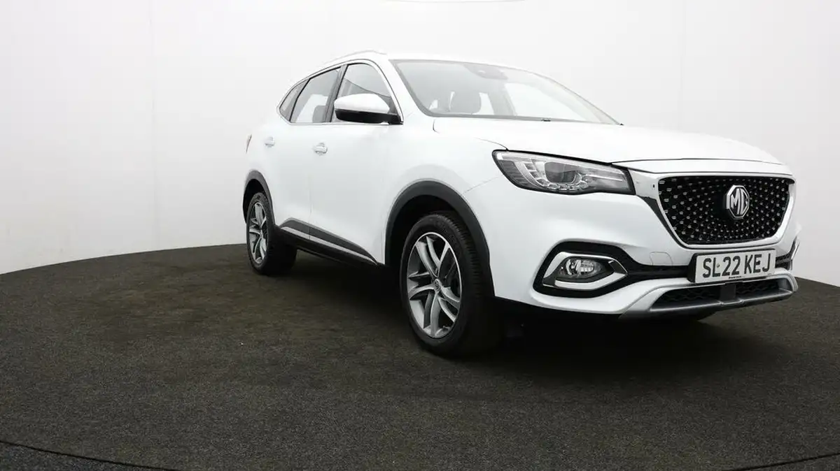 2022-mg-hs-15t-gdi-excite-162ps-dct-big-47
