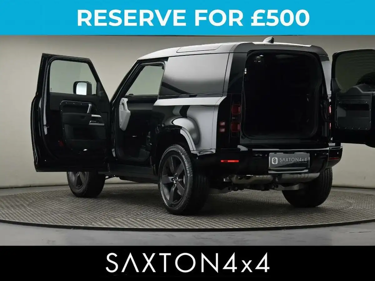 2024-land-rover-90-defender-30-d300-hard-top-x-dynamic-hse-90-big-10