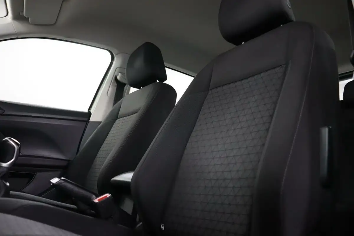 2019-volkswagen-t-cross-16tdi-se-big-30
