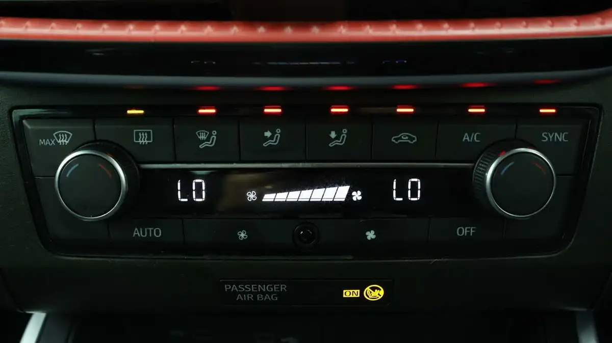 2022-seat-arona-10-tsi-fr-big-11