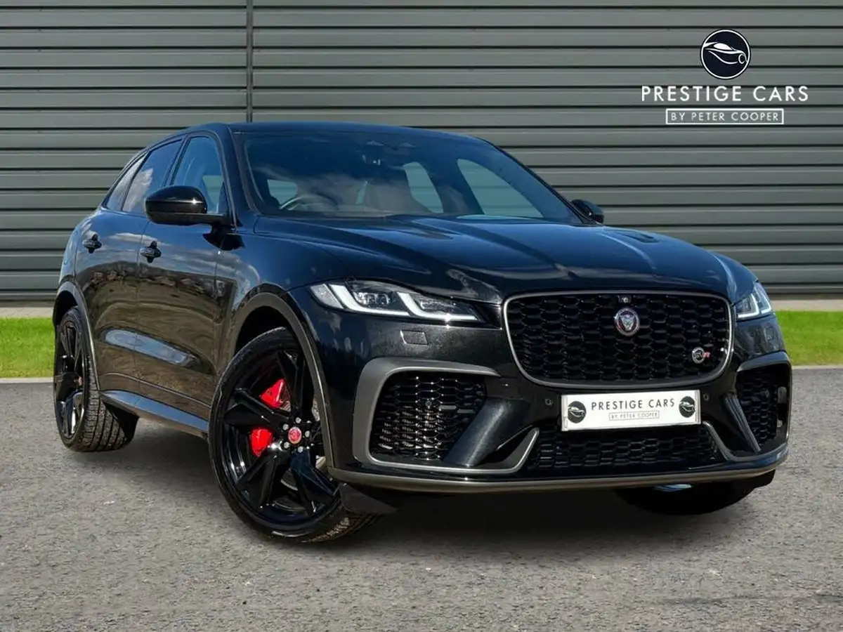 2021-jaguar-f-pace-50-v8-svr-big-0
