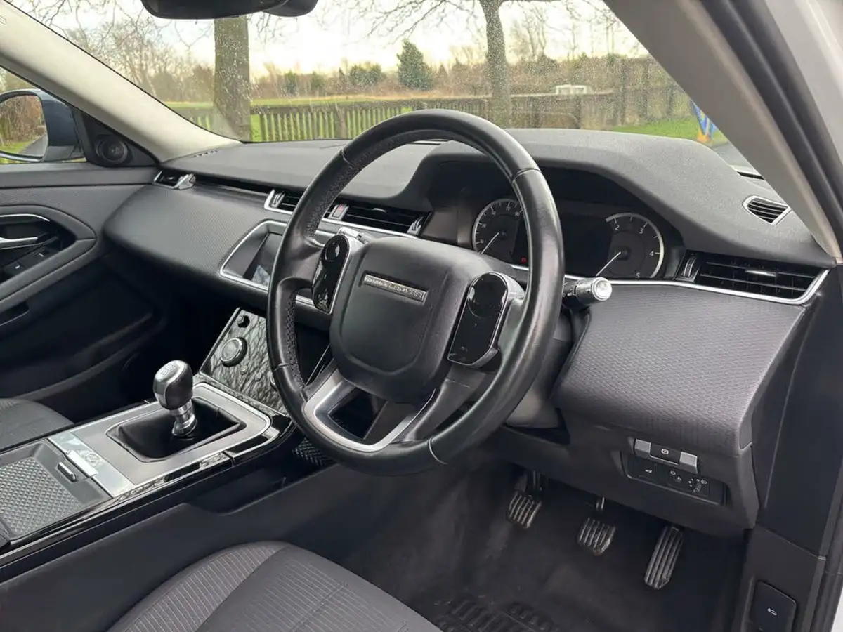 2020-land-rover-range-rover-evoque-20-d150-big-8
