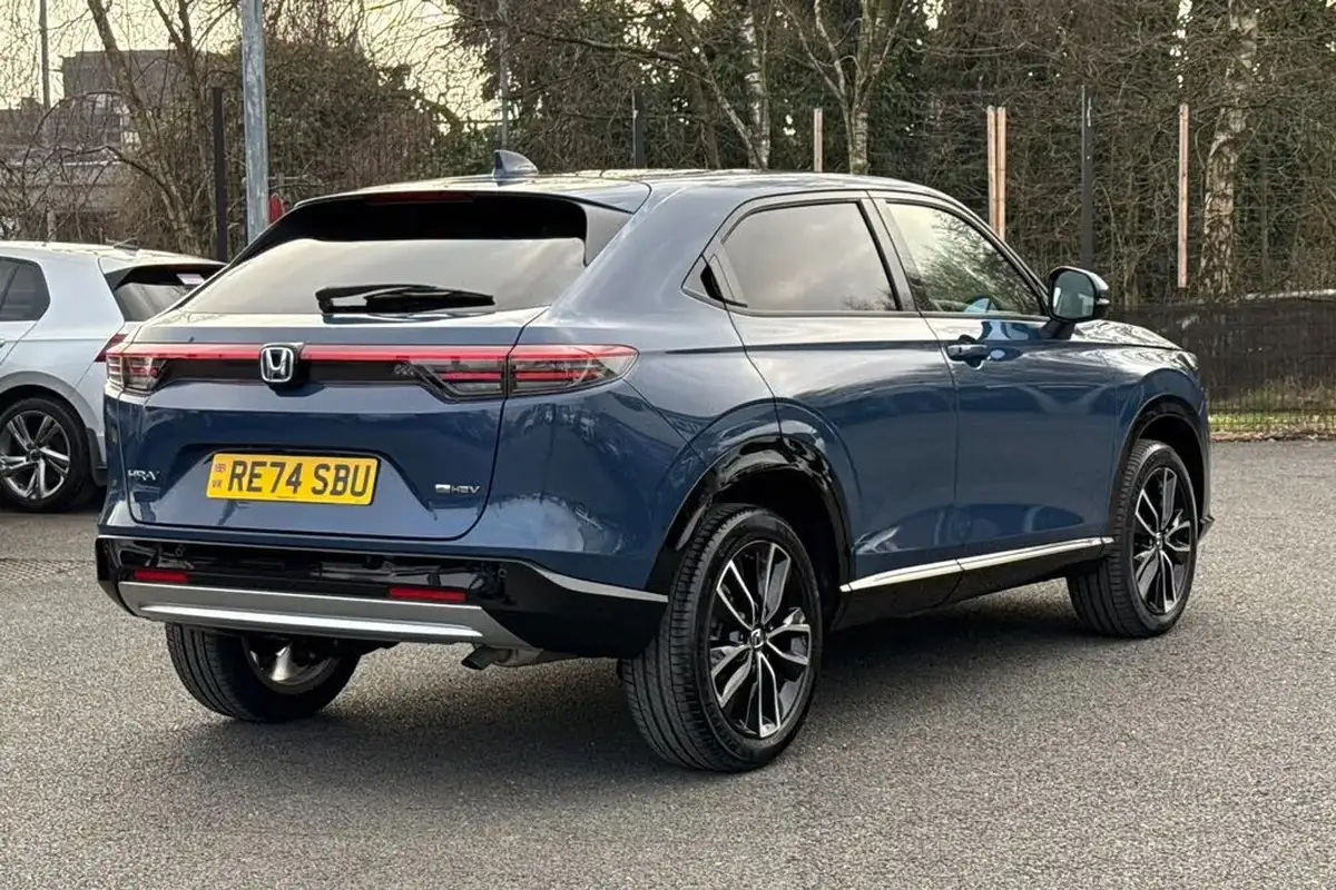 2024-honda-hr-v-15-i-mmd-advance-big-7