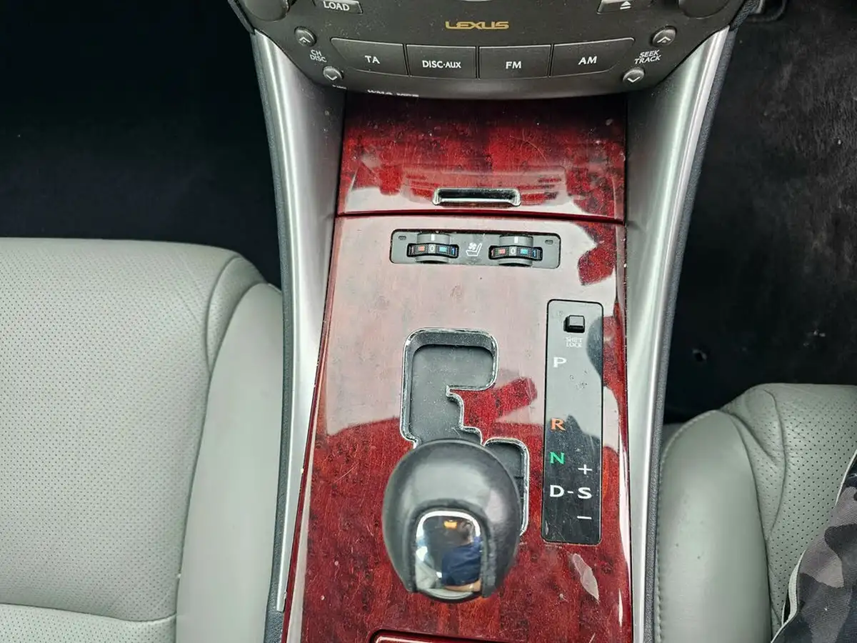2007-lexus-is-250-25-se-l-auto-big-21
