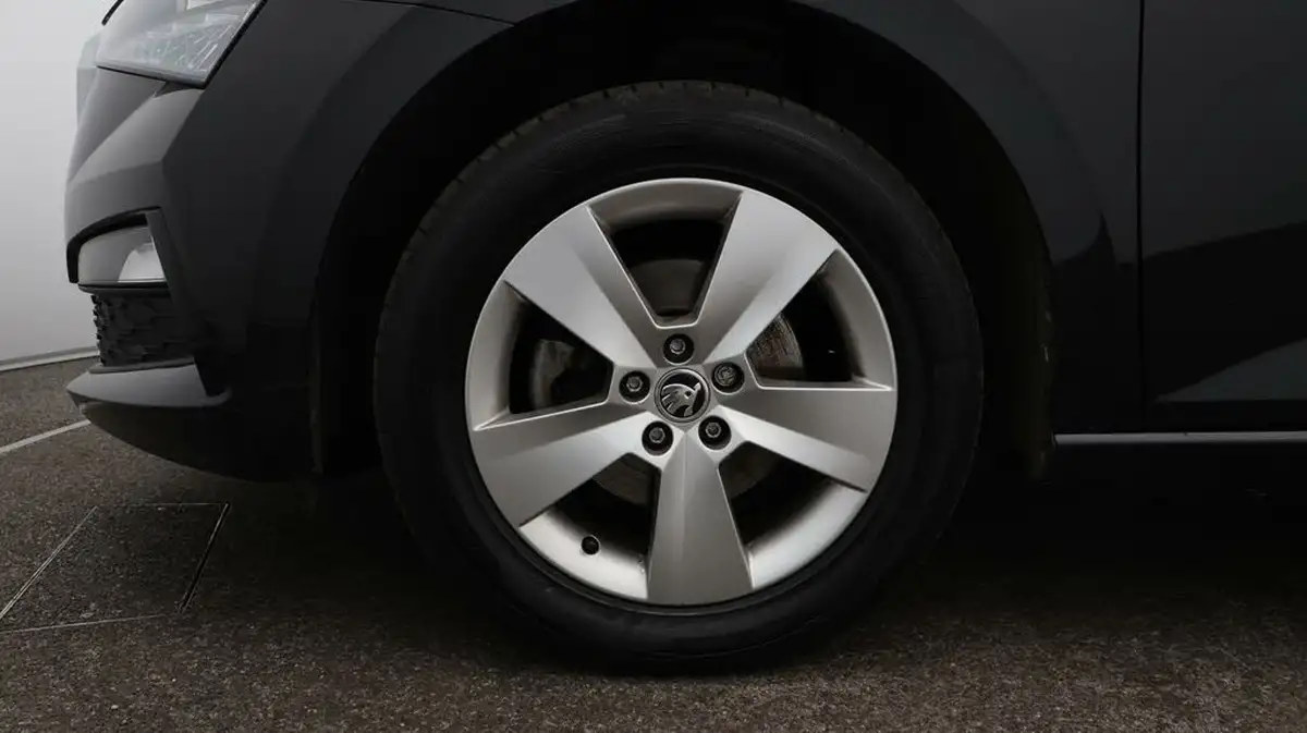 2023-skoda-scala-15-tsi-se-big-18