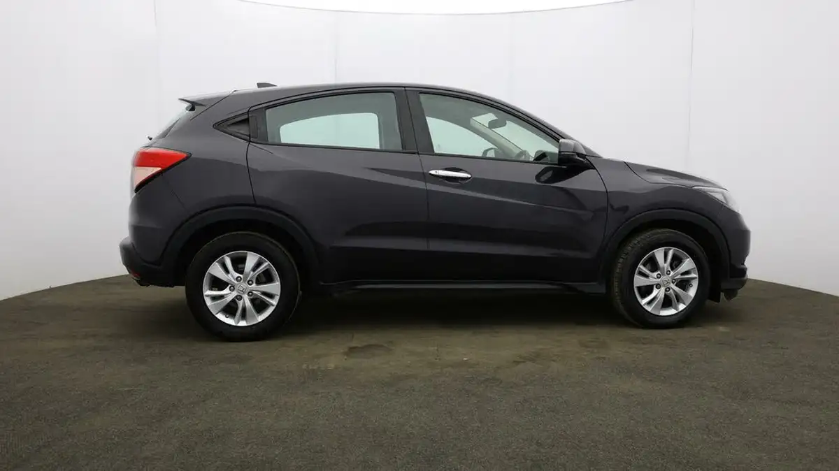 2018-honda-hr-v-15-i-vtec-s-big-51