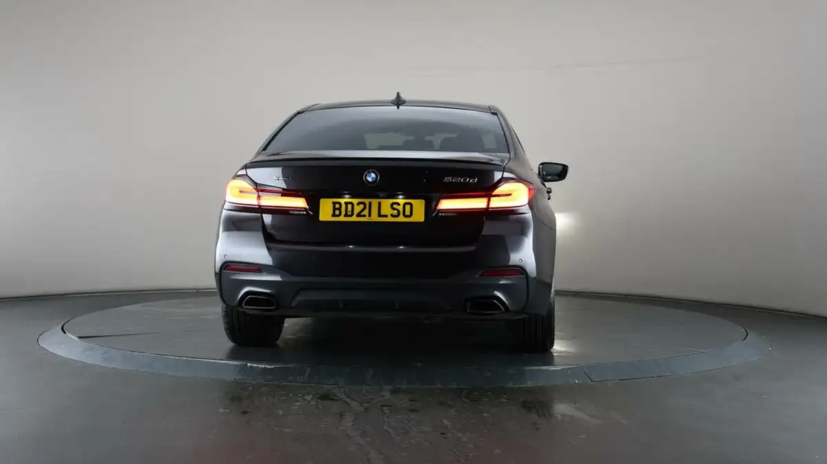 2021-bmw-5-series-20td-520d-xdrive-m-sport-mht-saloon-4d-big-71