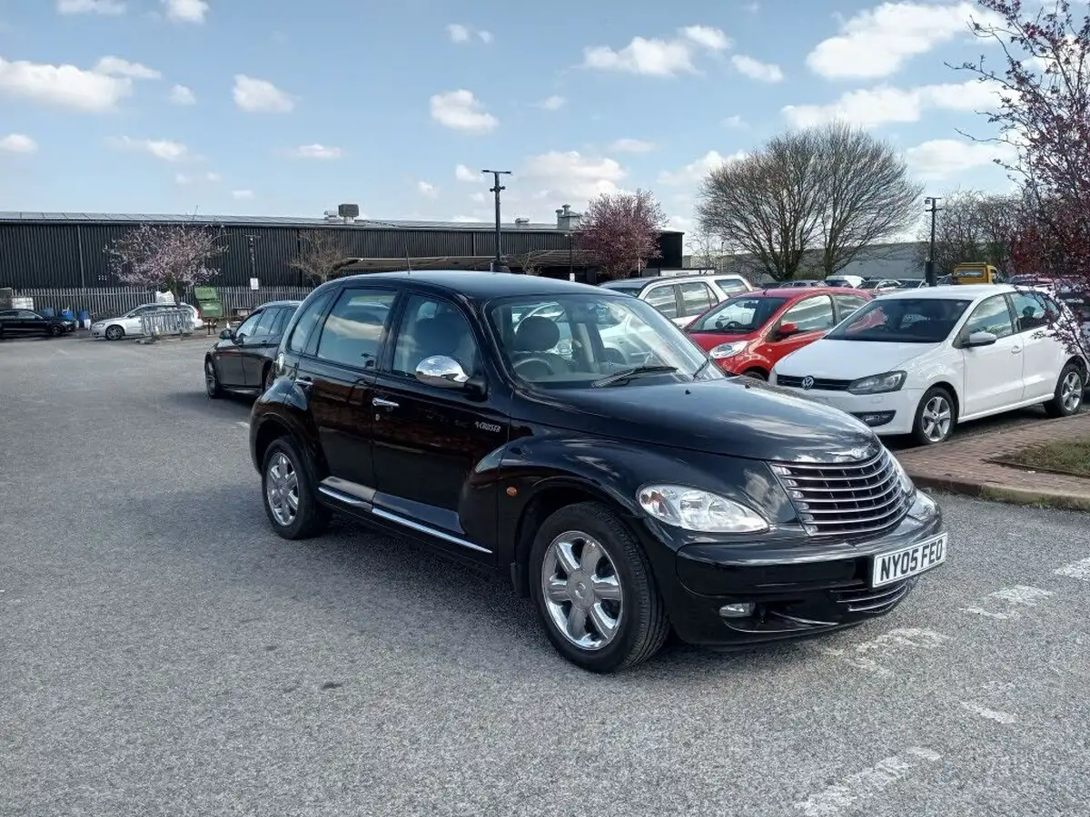 2005-chrysler-pt-cruiser-24-limited-hatchback-5d-auto-big-3