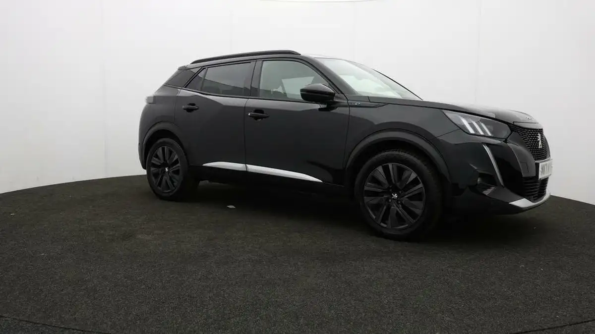 2021-peugeot-2008-suv-e-gt-premium-50kwh-big-36