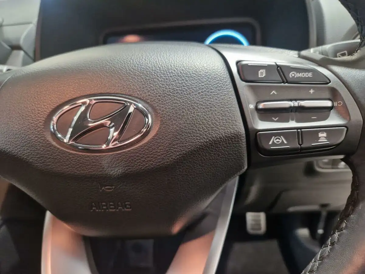 2021-hyundai-kona-e-premium-204ps-64kwh-7kw-obc-big-17