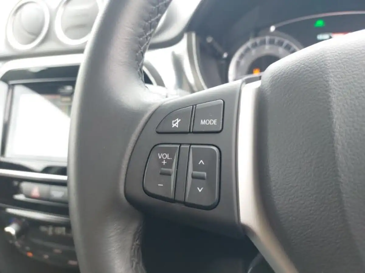 2023-suzuki-vitara-15-sz5-allgrip-big-12
