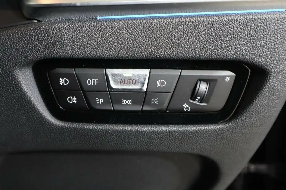 2021-bmw-3-series-20-330e-m-sport-tech-packpro-pack-saloon-4d-big-29