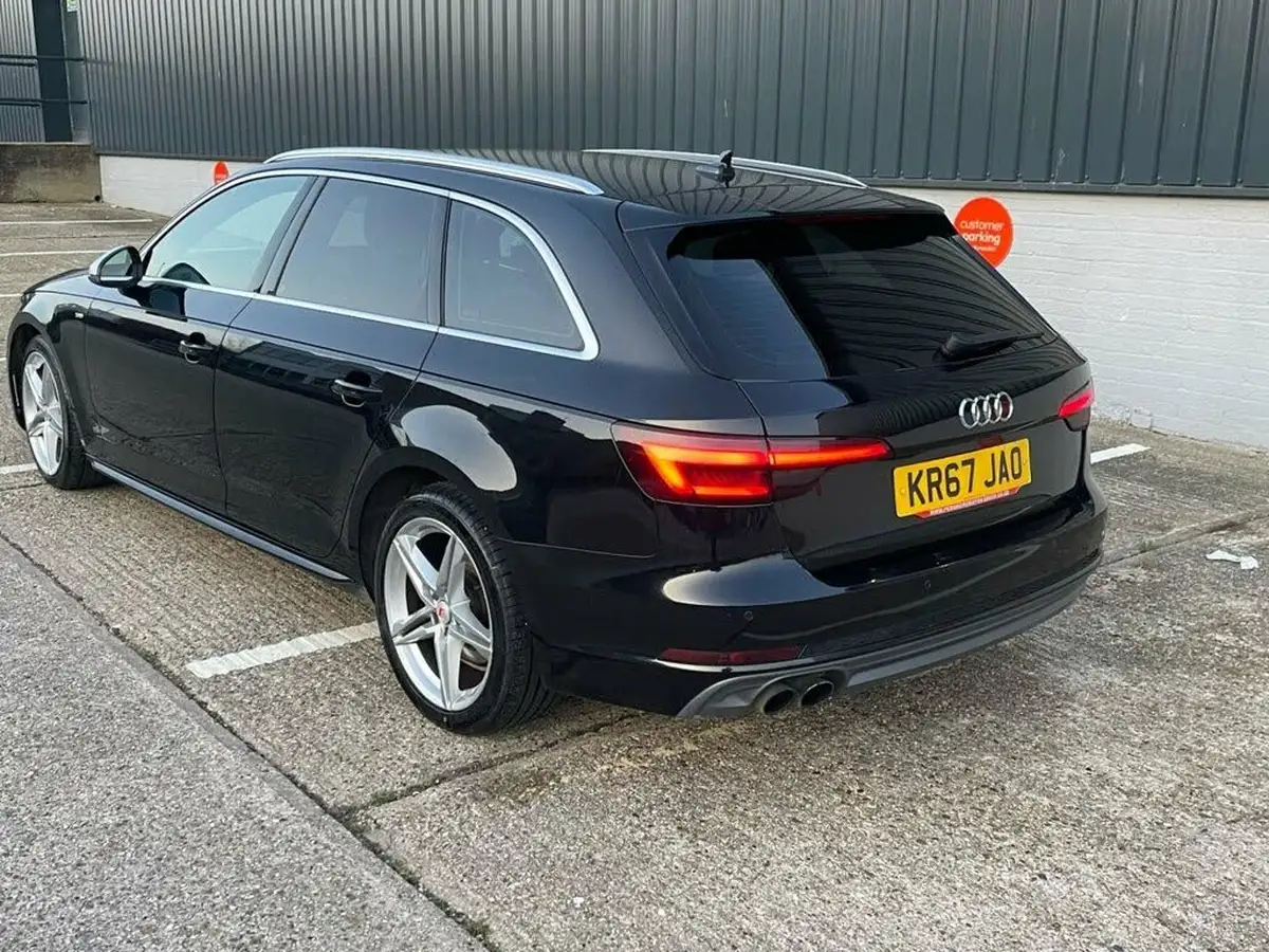 2017-audi-a4-avant-20-tdi-s-line-190ps-big-15