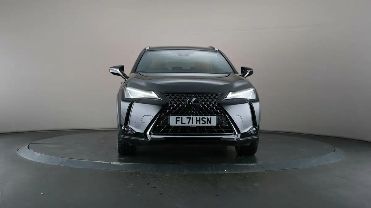 2021-lexus-ux-300e-e-ux-big-50