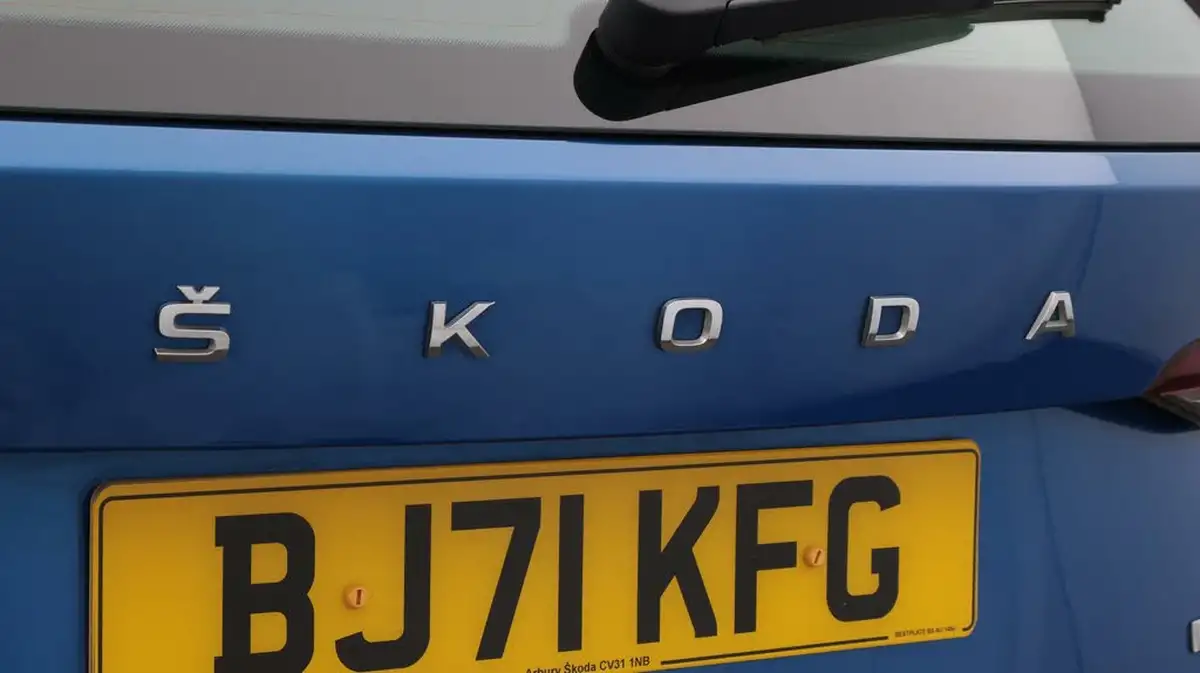 2021-skoda-octavia-big-21