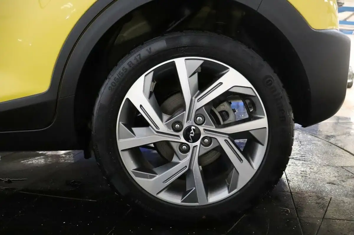 2023-kia-stonic-10-t-gdi-gt-line-s-118bhp-big-37