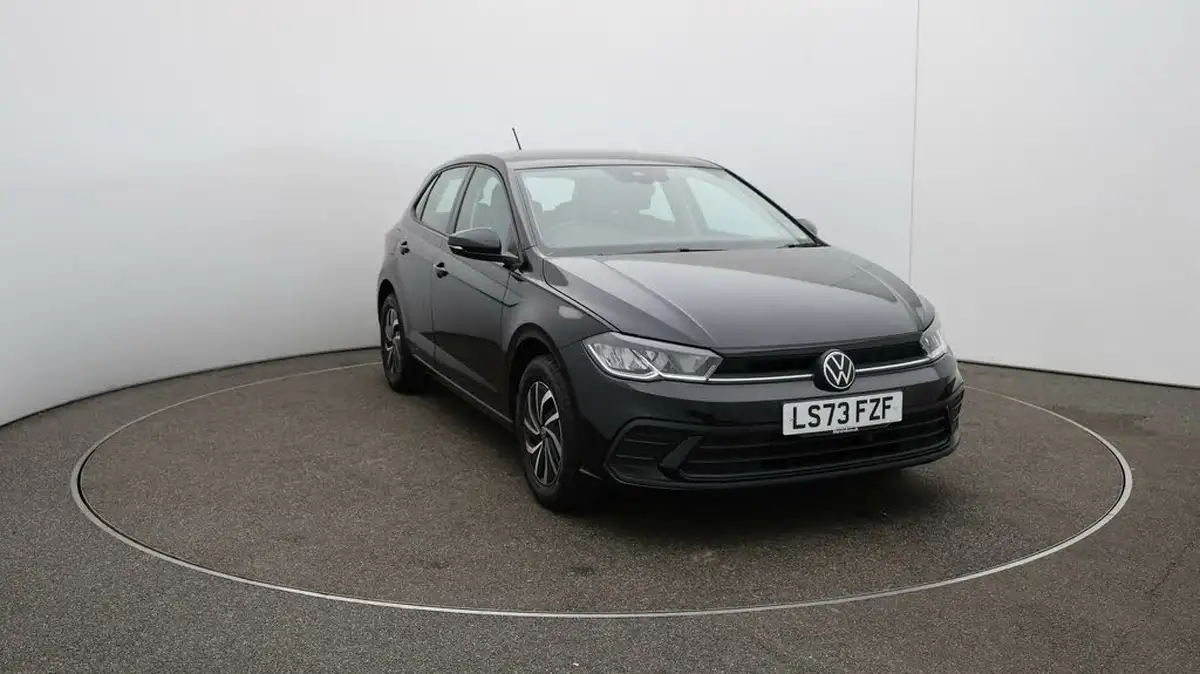 2024-volkswagen-polo-10-life-big-39