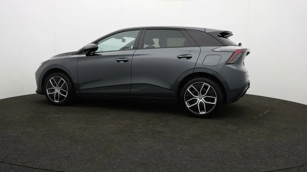 2023-mg-mg4-e-trophy-ev-203ps-long-big-70