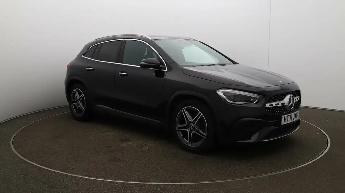 2022-mercedes-benz-gla-class-13-gla-180-amg-line-premium-plus-big-44