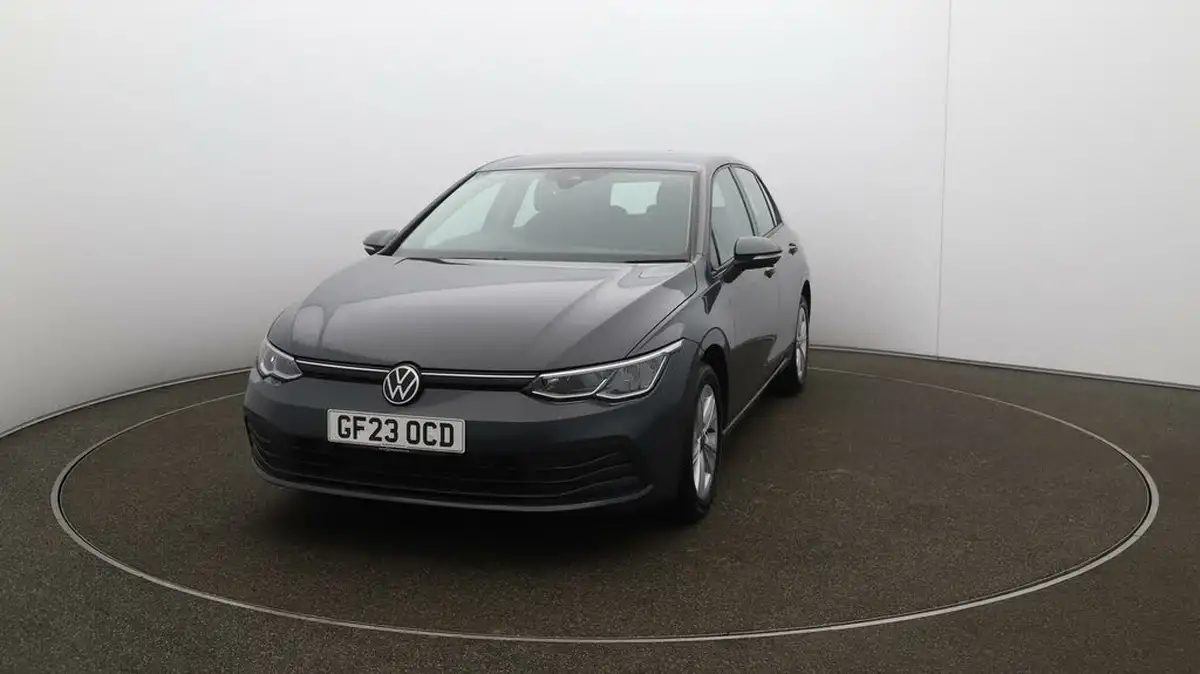 2023-volkswagen-golf-15-tsi-life-130ps-hatchback-big-29