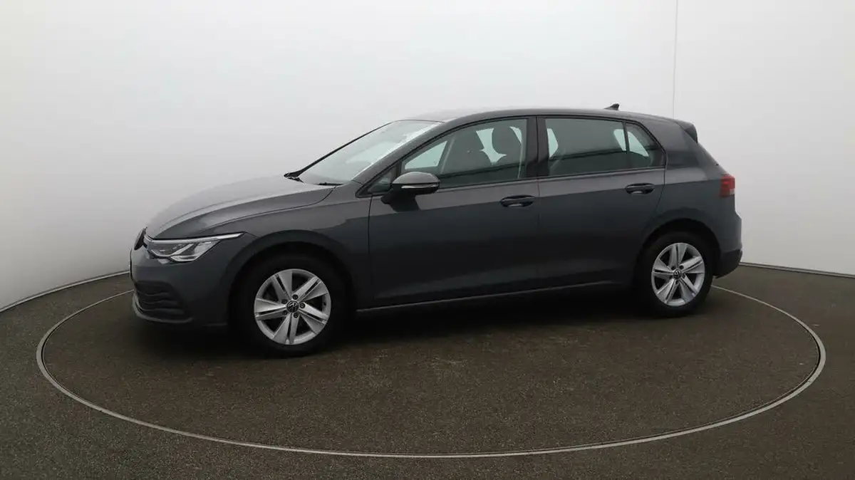2023-volkswagen-golf-15-tsi-life-130ps-hatchback-big-57