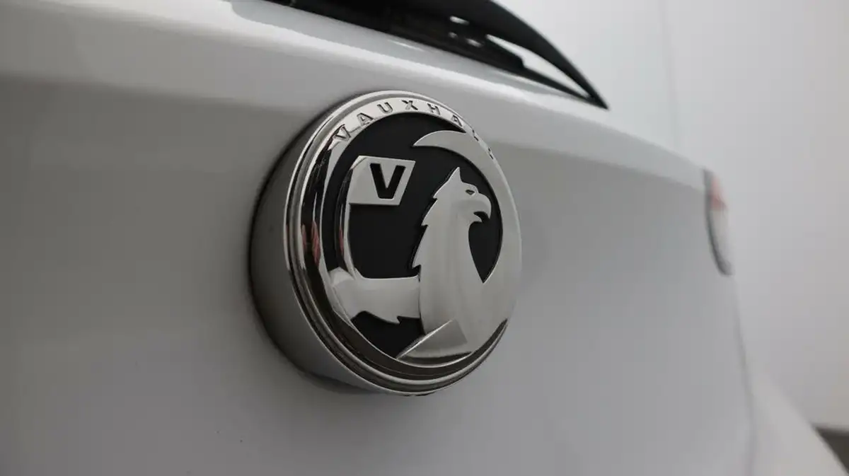 2023-vauxhall-corsa-12i-design-big-22
