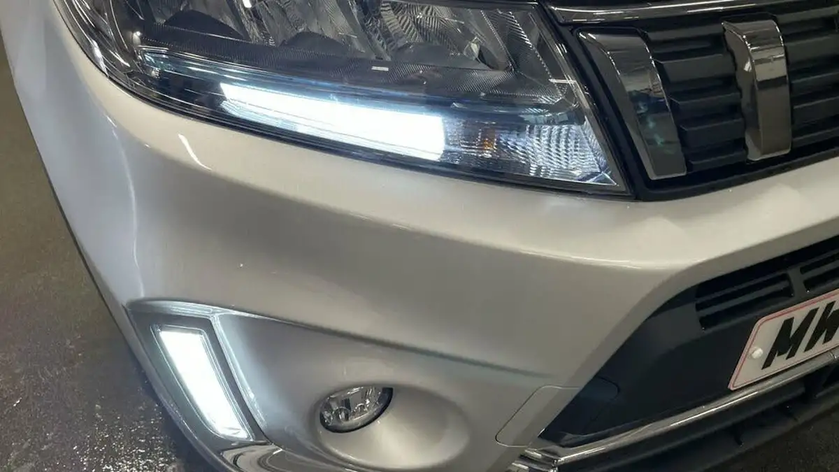 2022-suzuki-vitara-15-sz5-allgrip-big-22
