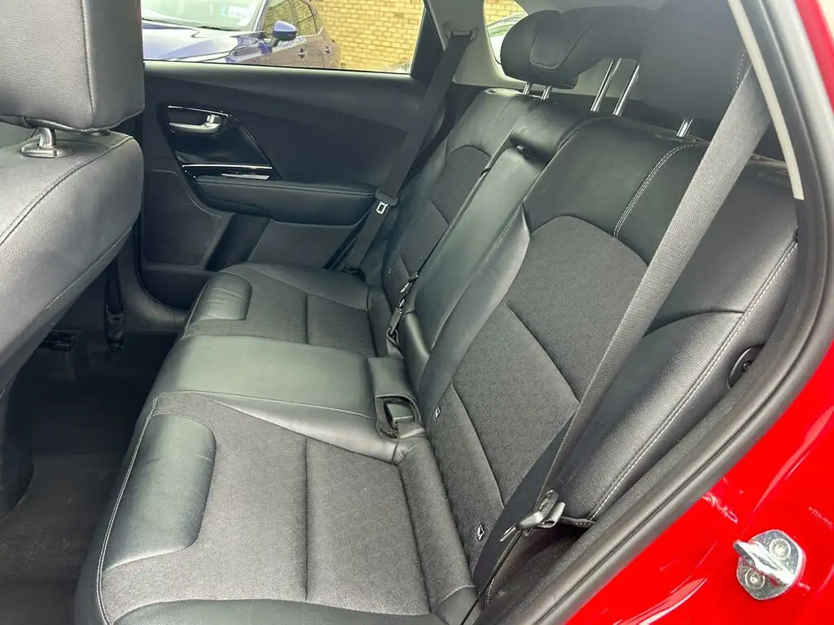 2020-kia-niro-16-gdi-2-big-29
