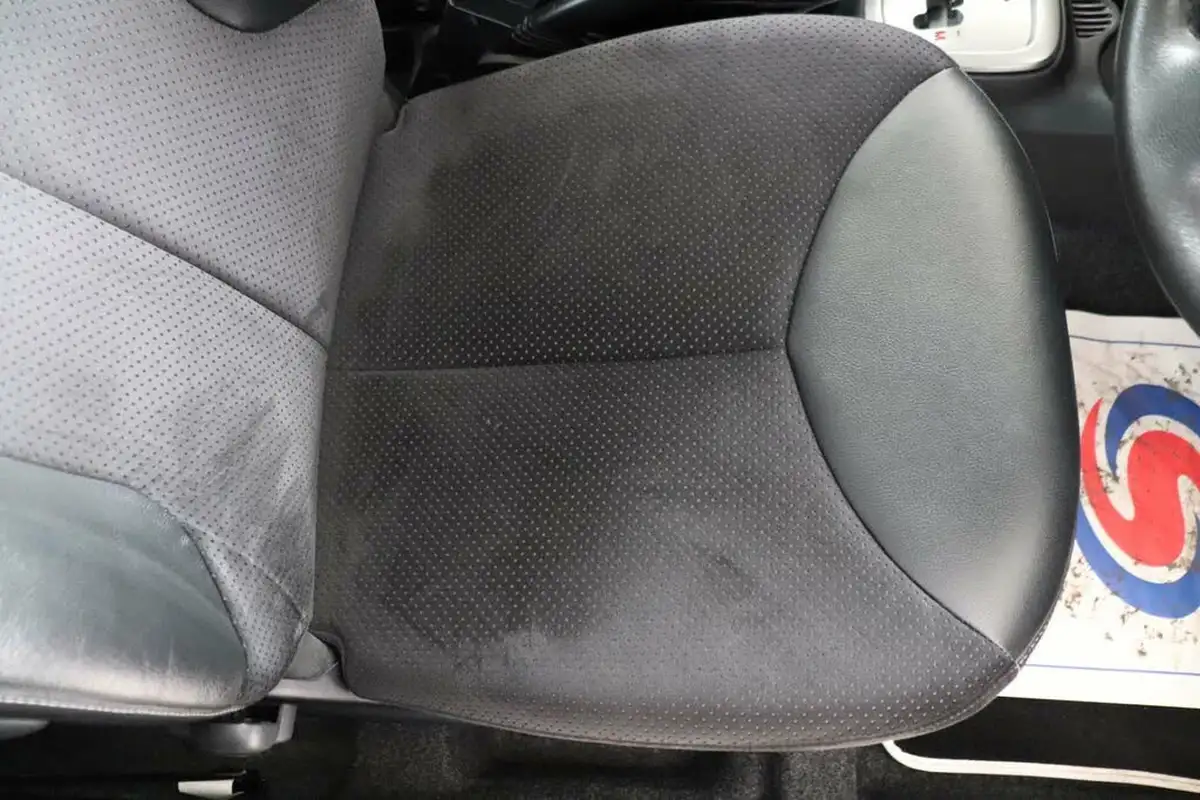2012-toyota-aygo-10-aygo-ice-vvt-i-5d-mm-big-21