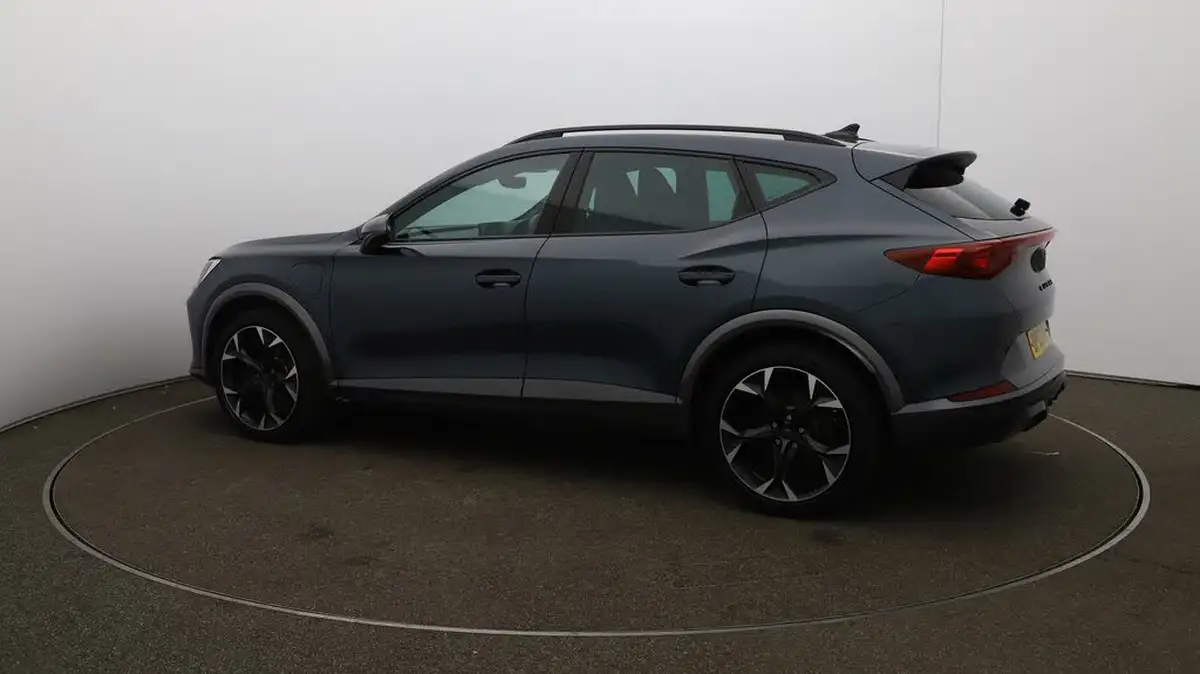 2023-cupra-formentor-14-e-hybrid-vz2-big-39