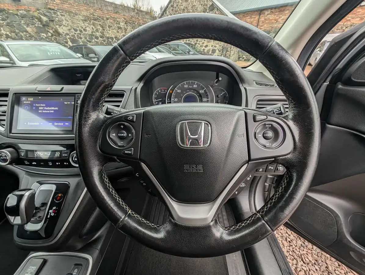 2017-honda-cr-v-16i-dtec-se-plus-160ps-4x4-auto-big-8