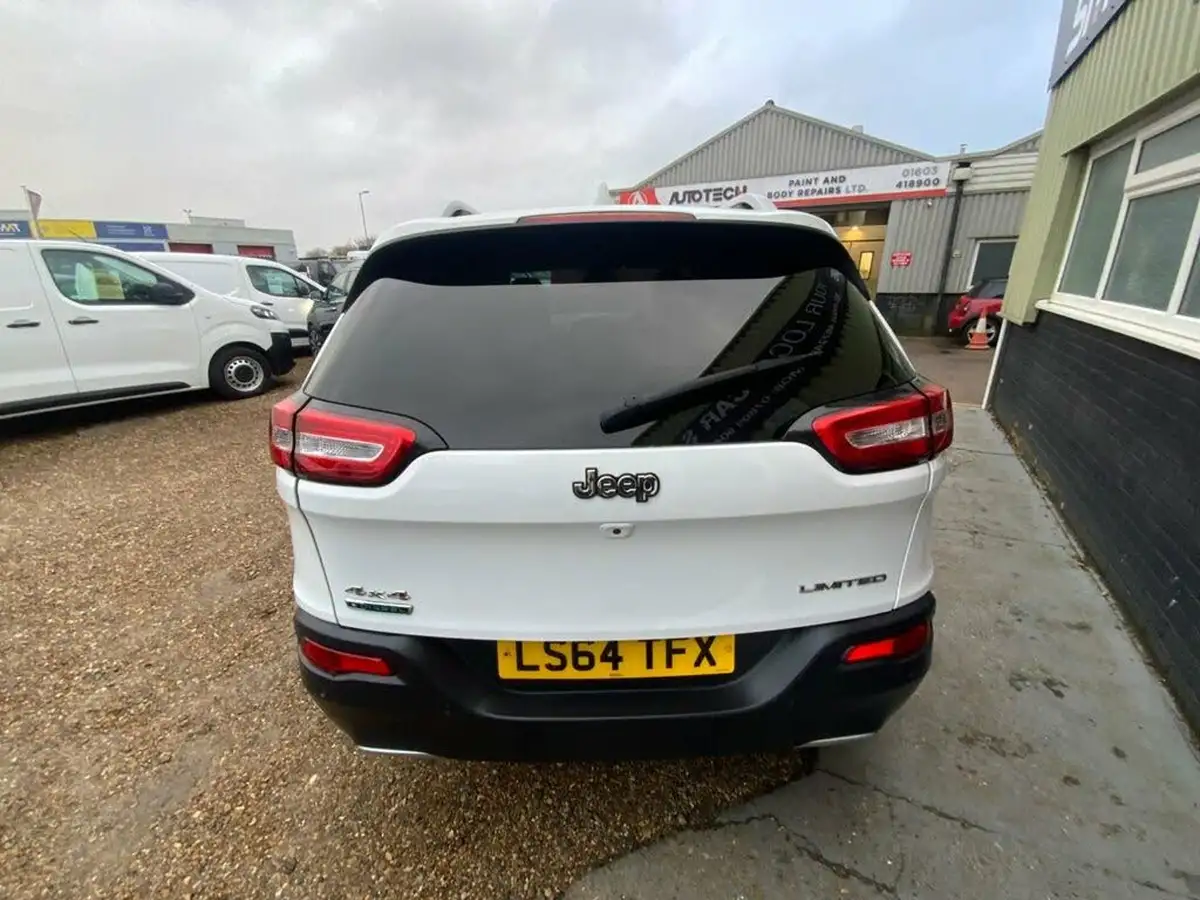 2014-jeep-cherokee-20crd-limited-168bhp-4wd-ss-auto-big-3
