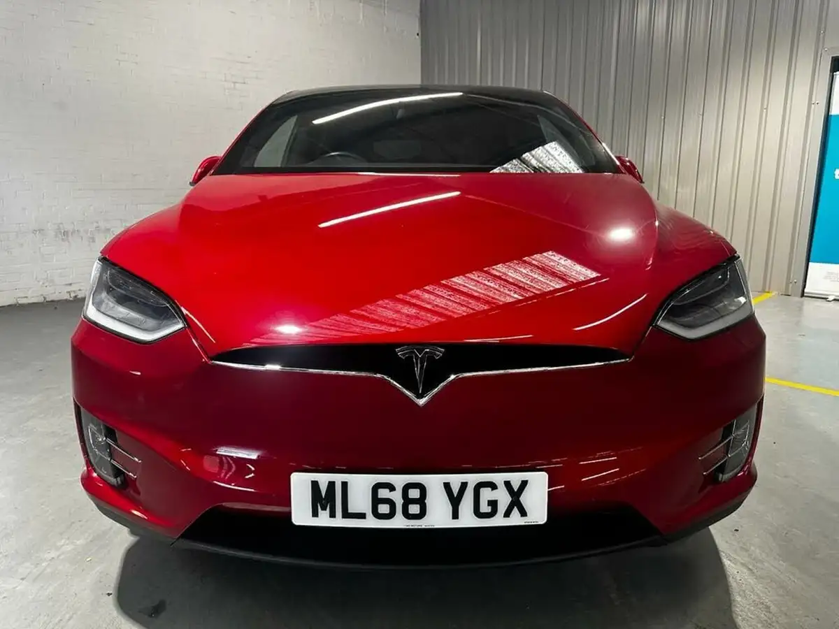 2018-tesla-model-x-e-75d-big-10