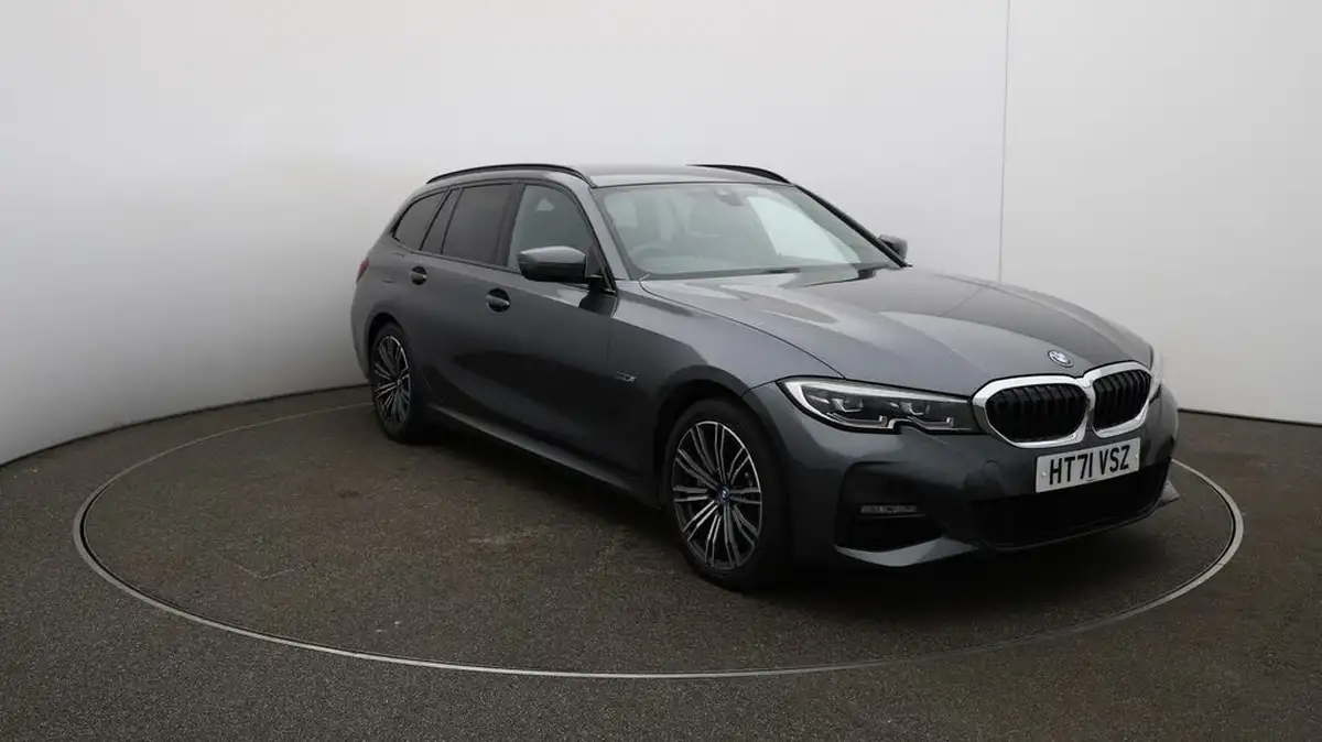 2022-bmw-3-series-20-330e-m-sport-touring-5d-big-37