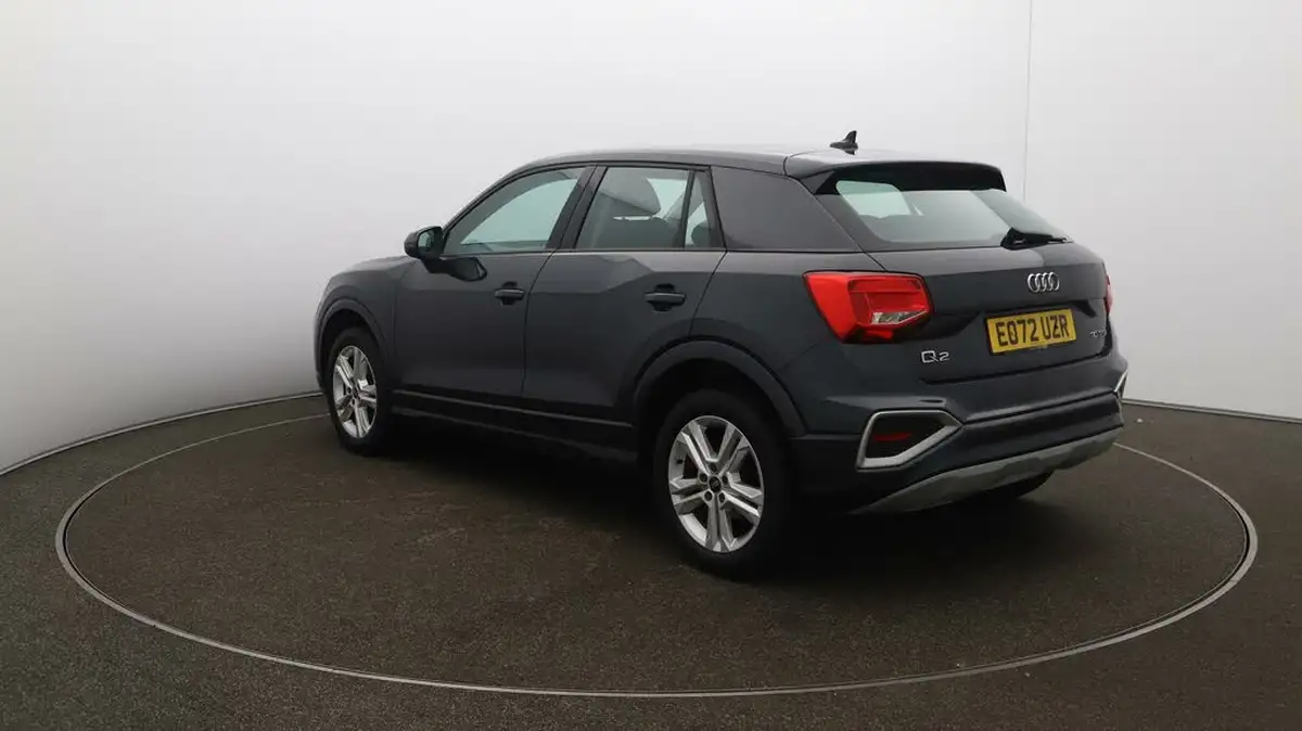 2022-audi-q2-10-30-tfsi-sport-big-53
